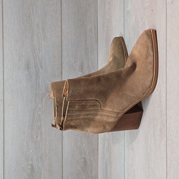 Marc Fisher LTD Women Loshay Leather Ankle The Pointed toe Heels shoes sz 9.5M - Picture 1 of 13